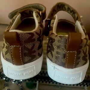 Michael Kors girls shoes